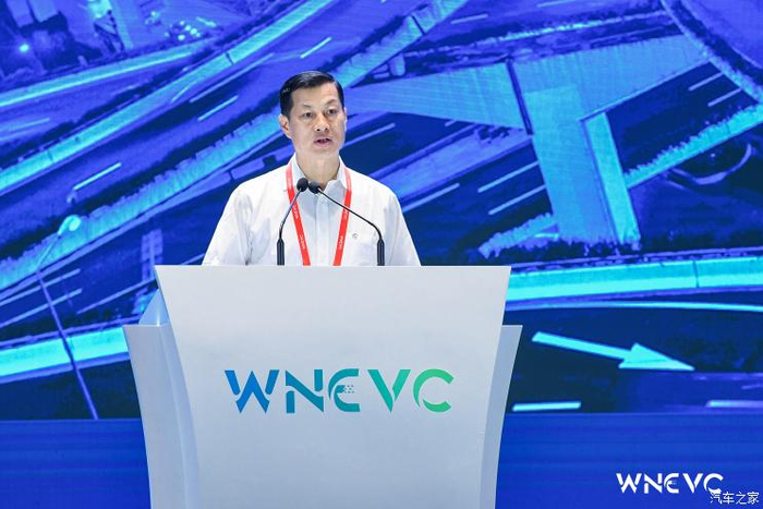 竺延风的油电重构，混动技术的升维之战与汽车工业的中国解法