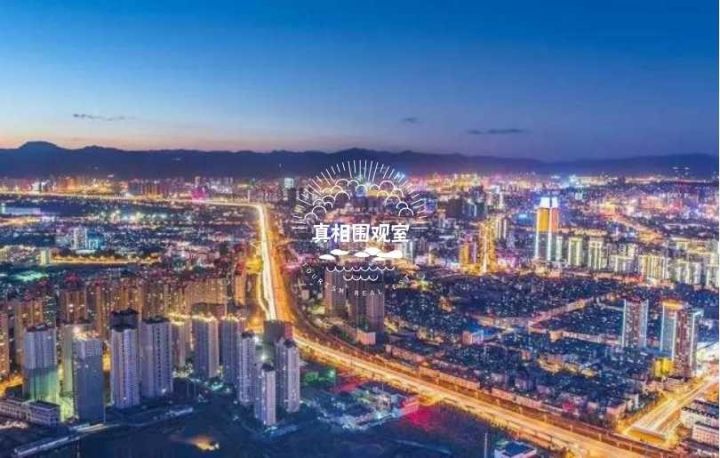 潮涌之地，人口大量涌入下的城市重塑与个体浮沉