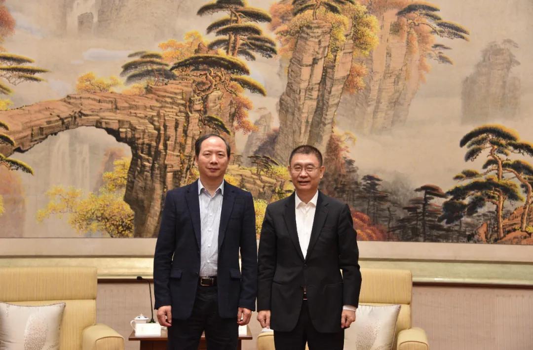 这两地金融监管局局长调整，释放了什么信号？