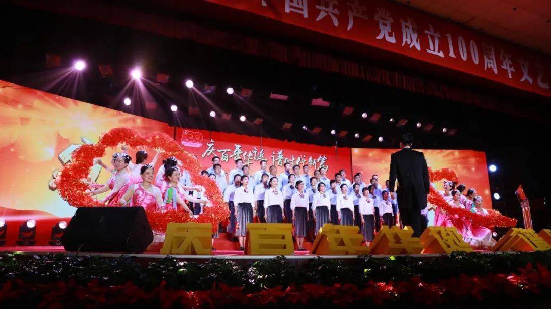霓虹永续，波普艺术如何在数字时代重获新生