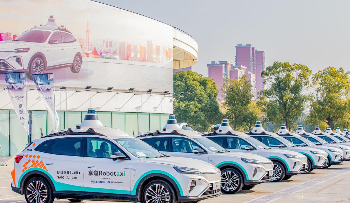 Robotaxi驶入现实，一场重塑城市灵魂的出行革命