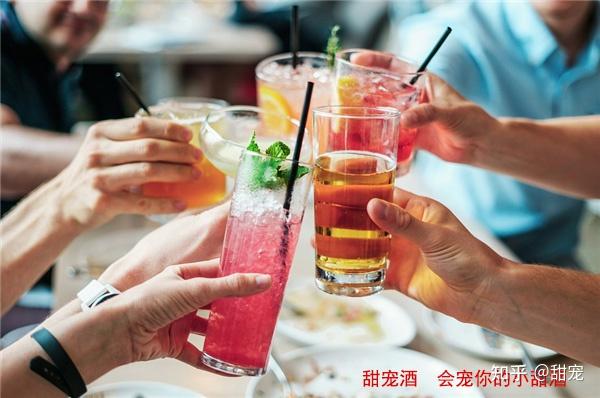 中度酒赛道起战事，谁在重新定义微醺时代的刚刚好？