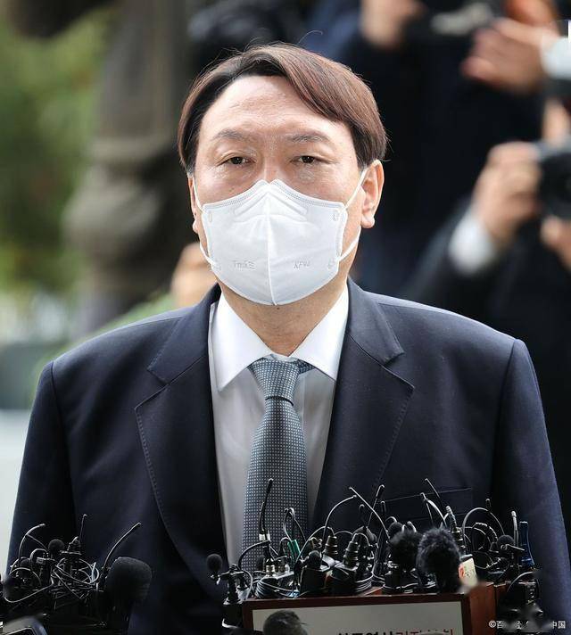 追加起诉尹锡悦，韩国宪政秩序的破窗时刻与风暴前夜