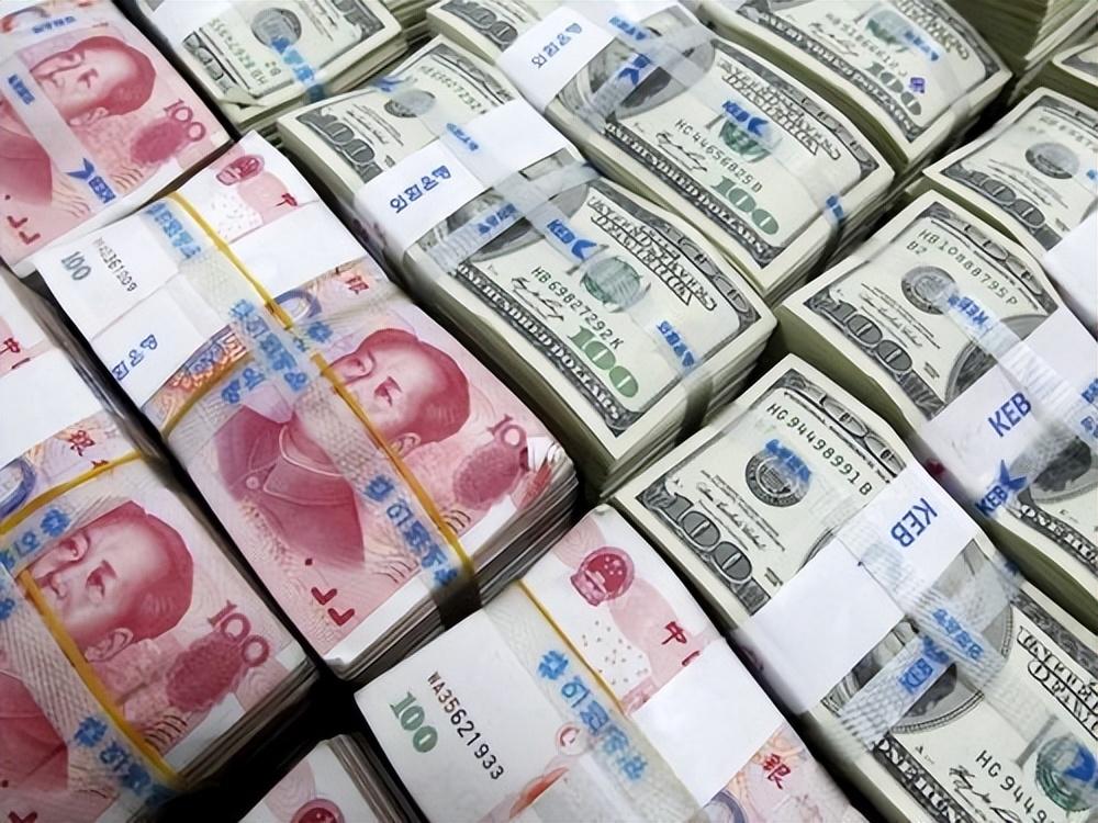 人民币突然大反攻，1个月狂飙2500点，背后发生了什么？