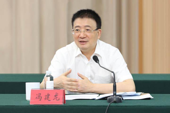 农行老将胡文剑接任，一家国有大行关键岗位的稳与进